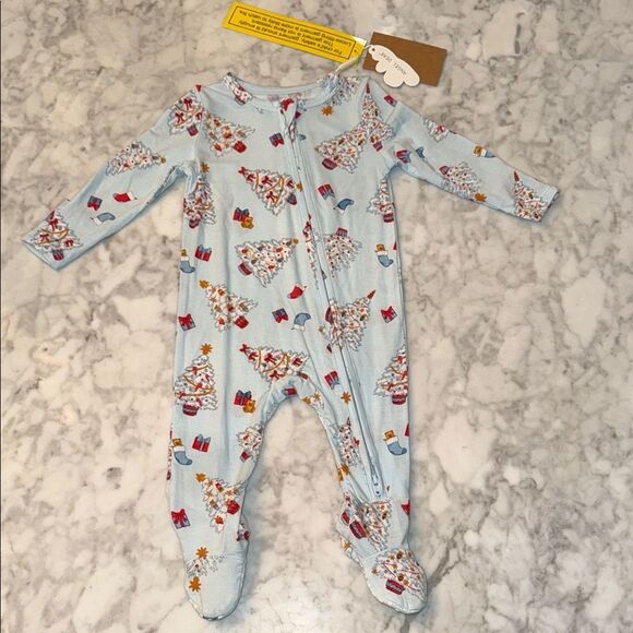 Angel Dear Other - NWT Angel Dear Holiday Festive Print Kids Footie